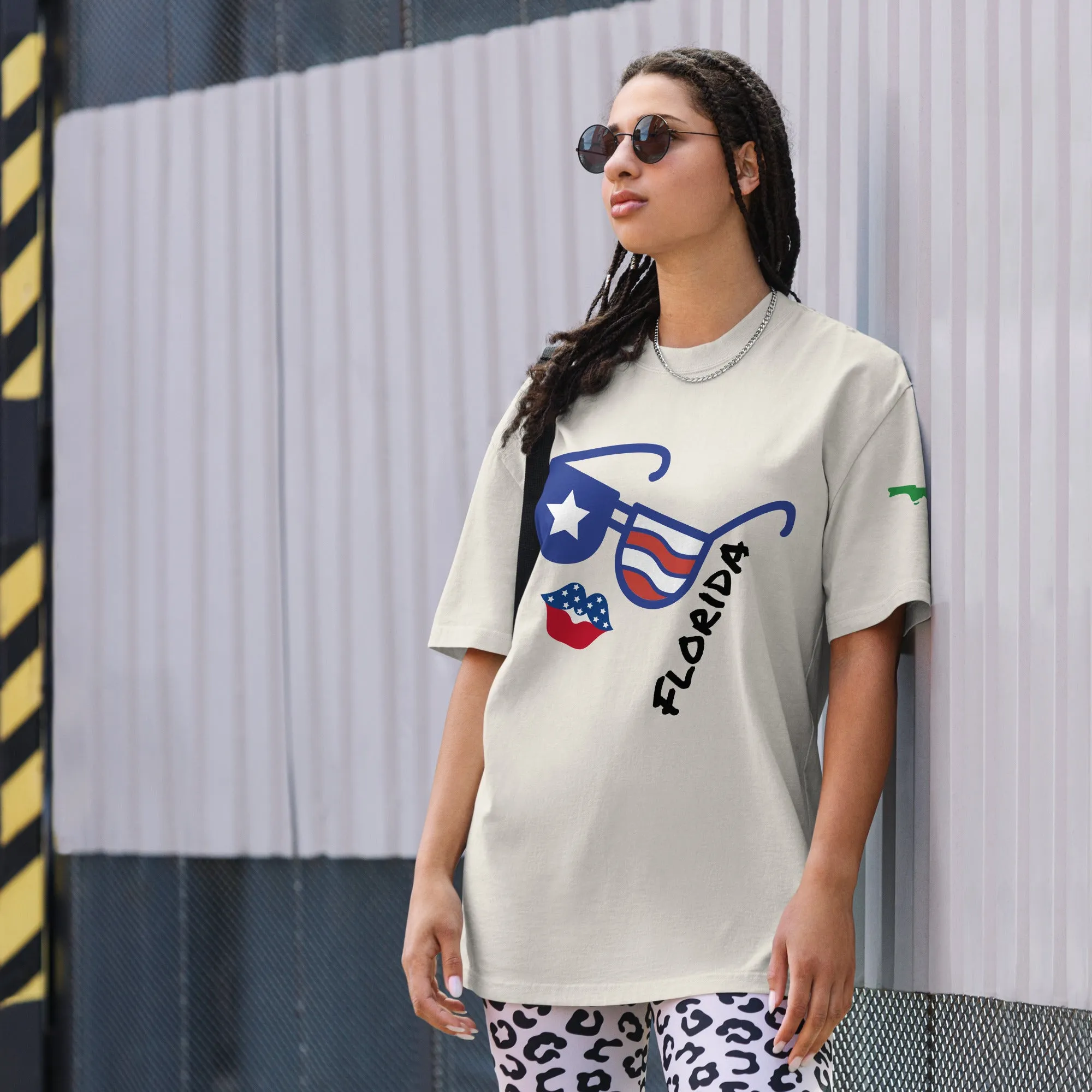 Oversized faded Florida t-shirt - Florida Sunglasses Shirt