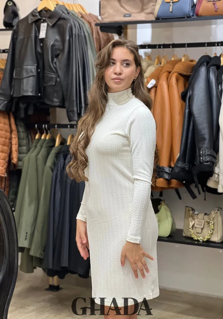 Robe courte en maille