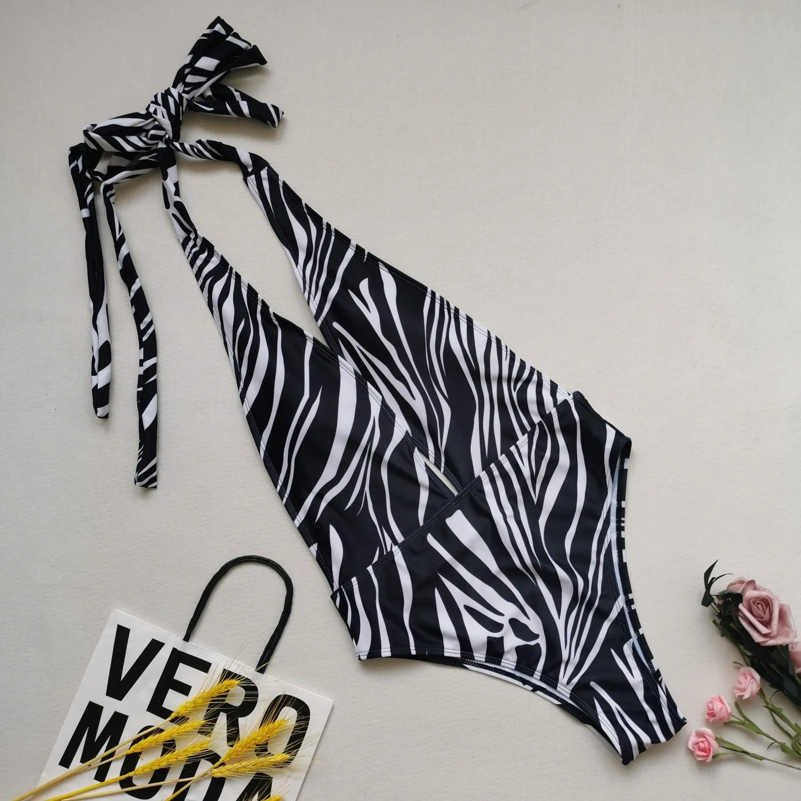 Snug-fit Cut Out Cross Tie Snakeskin One-piece Swimsuits
