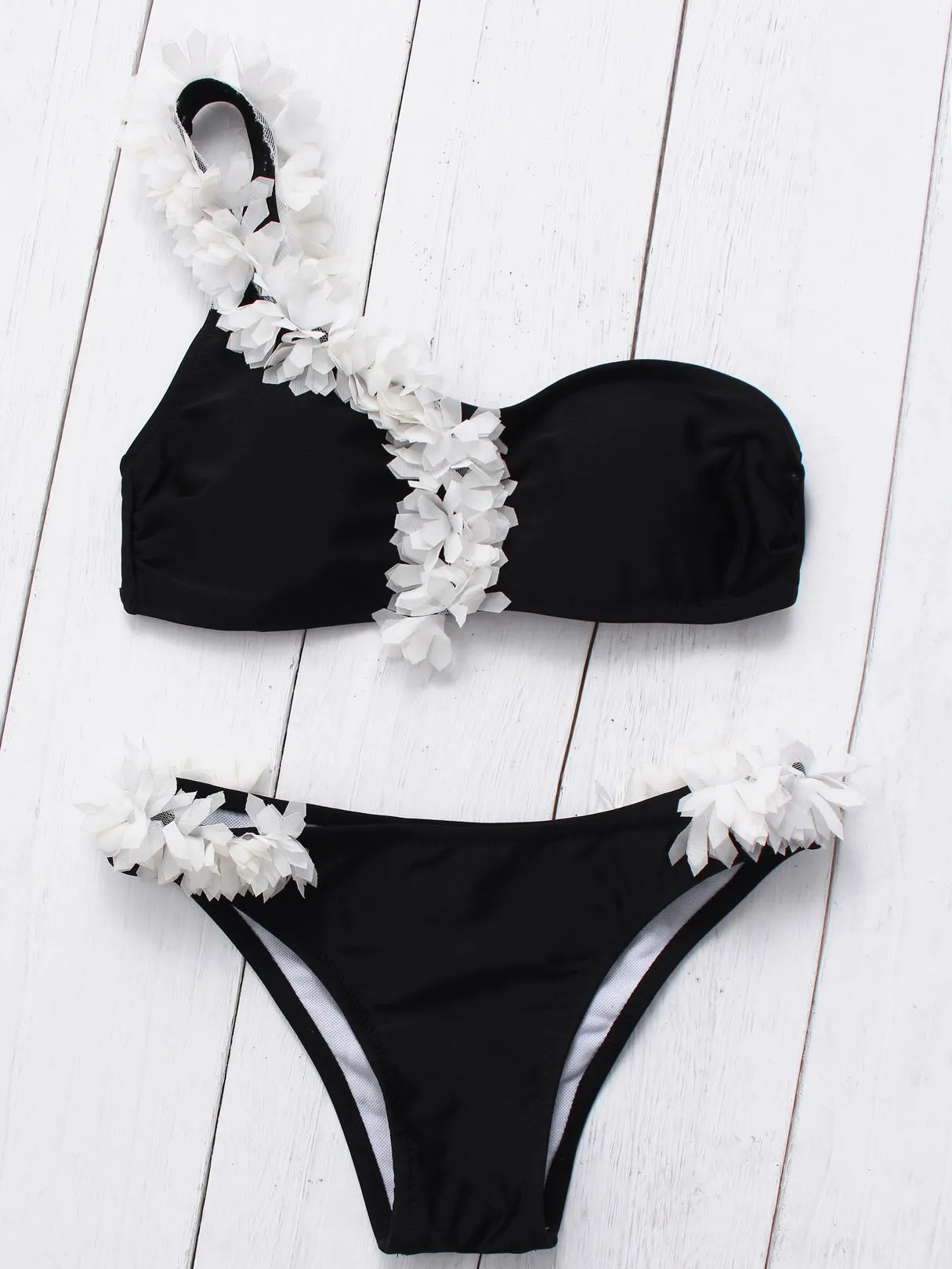 Wholesale Black One Shoulder Sleeveless Bikinis
