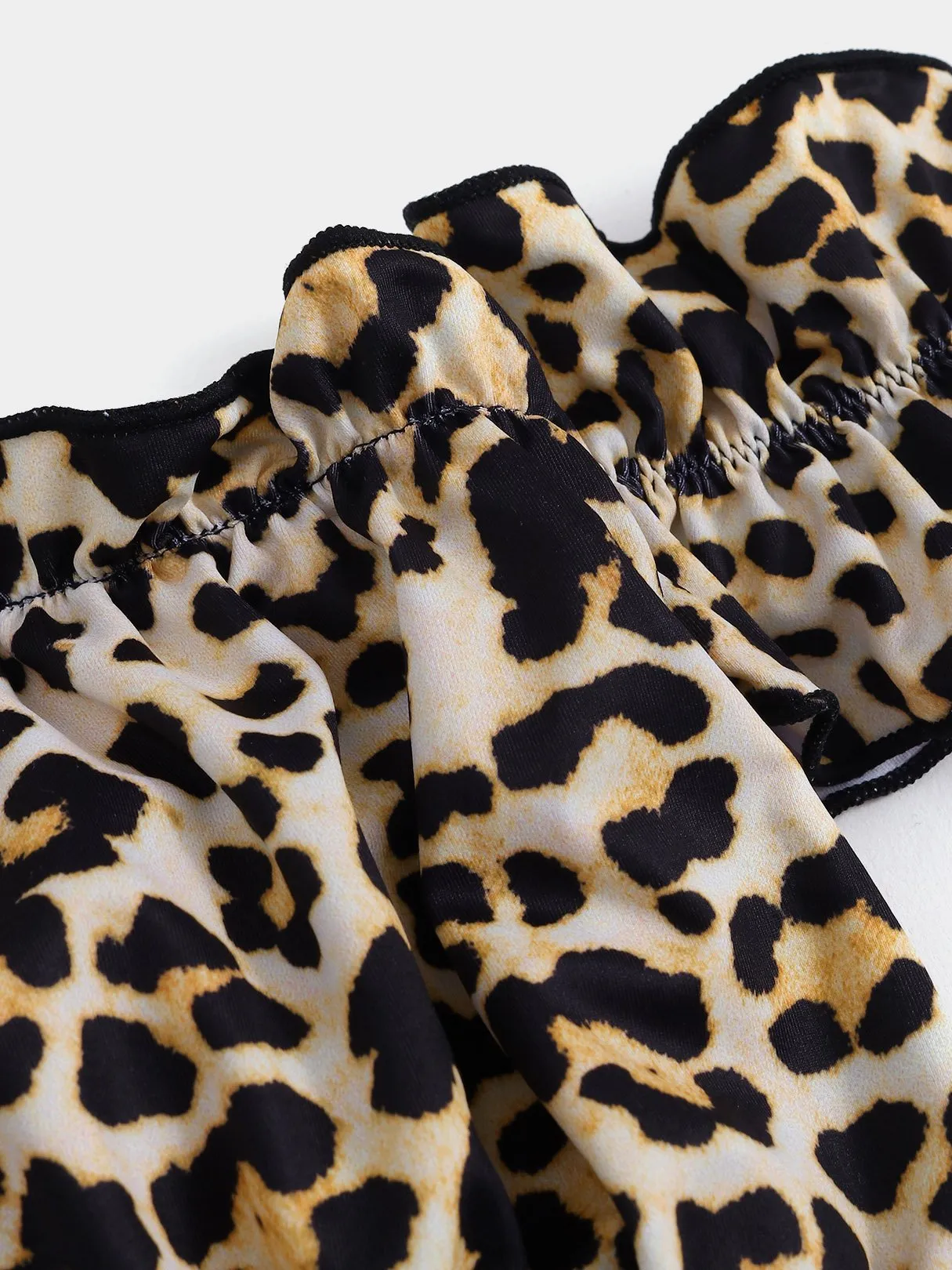 Wholesale Off The Shoulder Short Sleeve Leopard Bikini Swimwear