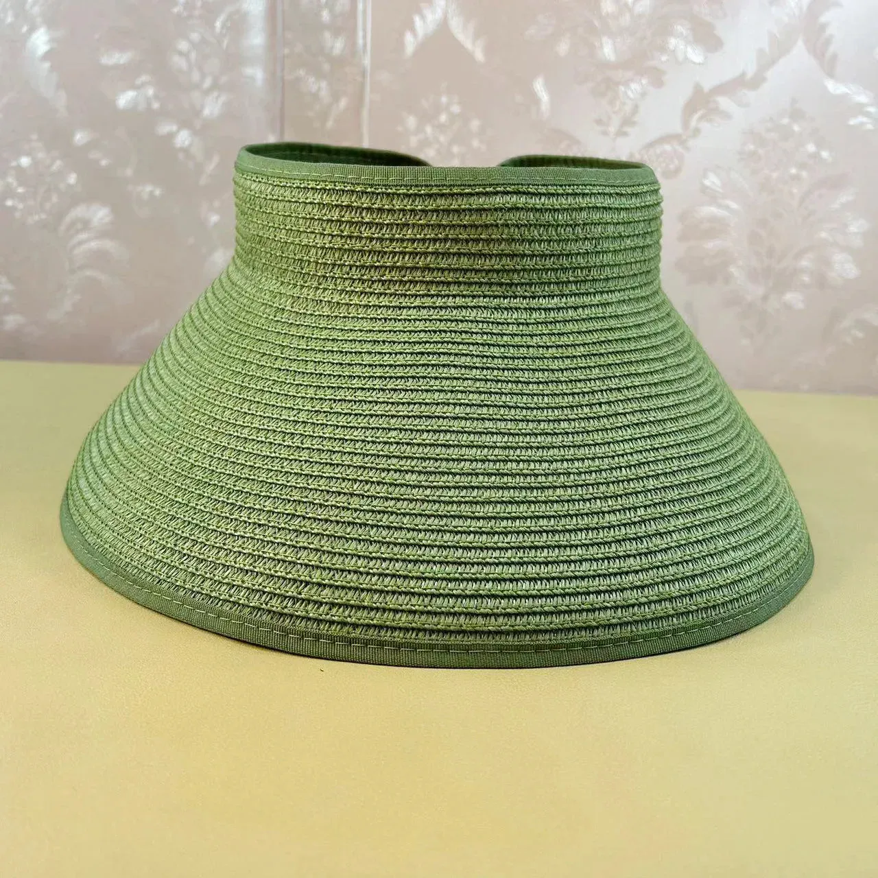 Women's Foldable Wide Brim Straw Hat - UV Protection, Travel & Beach