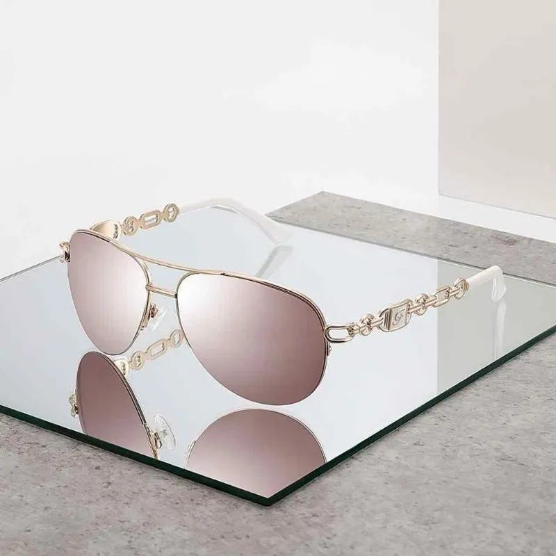 Women's Pilot Sunglasses with Retro Frame